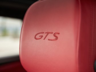 PORSCHE Macan GTS WP1AG2A53HLB55656 62529