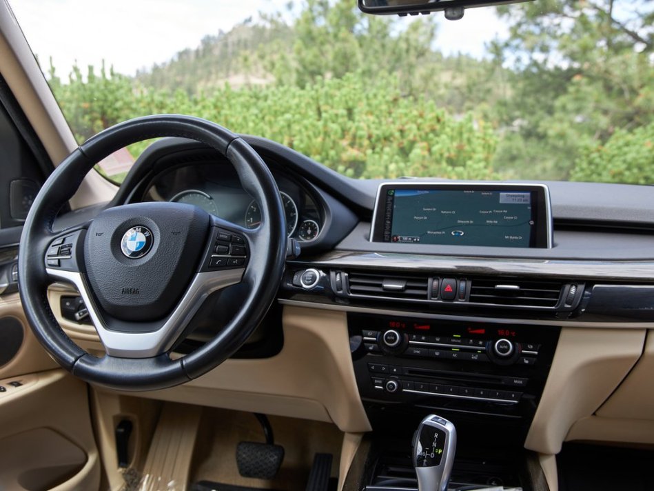 BMW X5 XDRIVE35I 5UXKR0C55F0P14381 62586