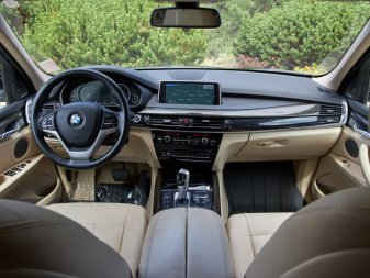 BMW X5 XDRIVE35I 5UXKR0C55F0P14381 62585