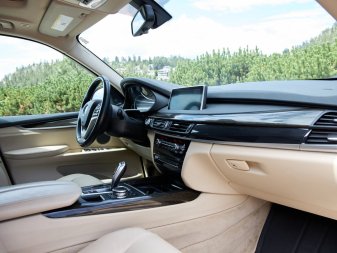 BMW X5 XDRIVE35I 5UXKR0C55F0P14381 62587