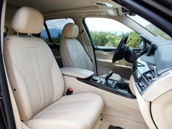 BMW X5 XDRIVE35I 5UXKR0C55F0P14381 62588