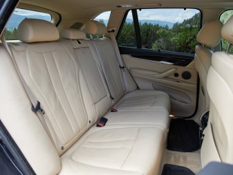 BMW X5 XDRIVE35I 5UXKR0C55F0P14381 62591