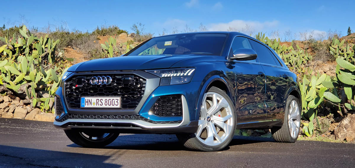 zack spencer for eyes on auto dives into the sleek and sexy 2020 audi rs q8