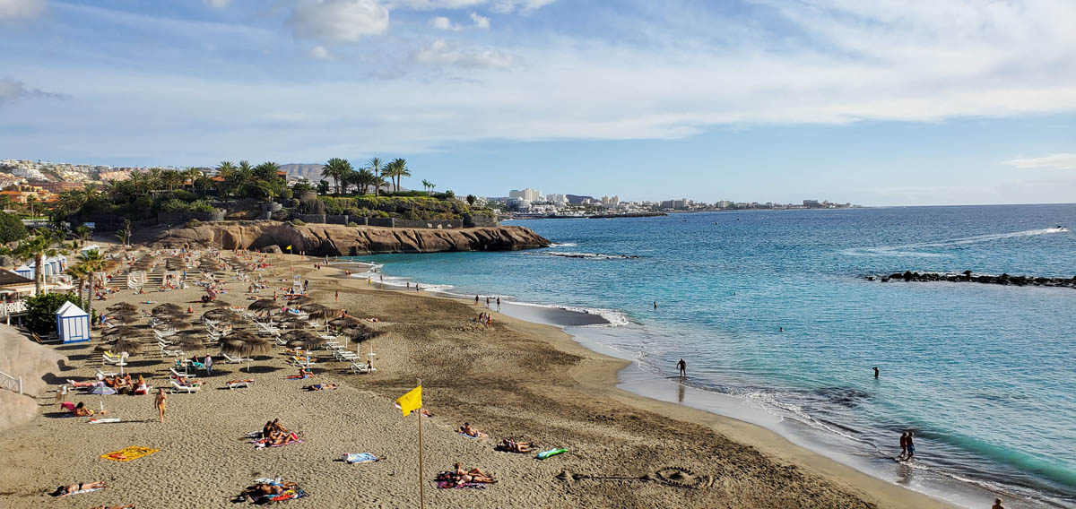 zack spencer for eyes on auto dives into the sleek and sexy 2020 audi rs q8