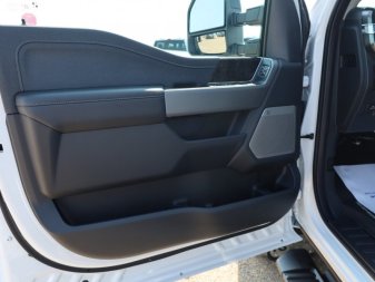 2024 Ford F-350 Super Duty Lariat  - Leather Seats - Image 6