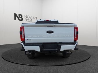 2024 Ford F-350 Super Duty Lariat  - Leather Seats - Image 3