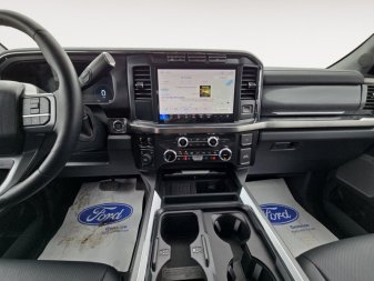 2024 Ford F-350 Super Duty Lariat  - Leather Seats - Image 10