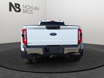 2025 Ford F-450 Super Duty XLT  - Diesel Engine - Image 3