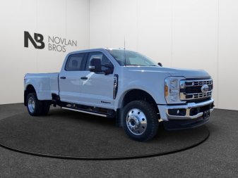2025 Ford F-450 Super Duty XLT  - Diesel Engine - Image 6