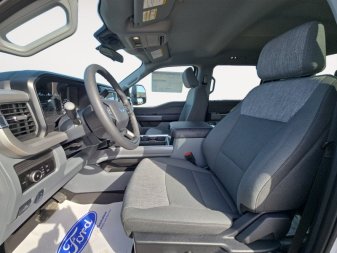 2025 Ford F-450 Super Duty XLT  - Diesel Engine - Image 8