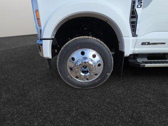 2025 Ford F-450 Super Duty XLT  - Diesel Engine - Image 13
