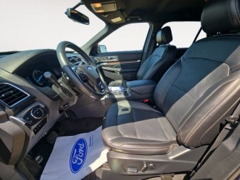 2017 Ford Explorer Limited  - Heated Seats - Navigation - Image 8