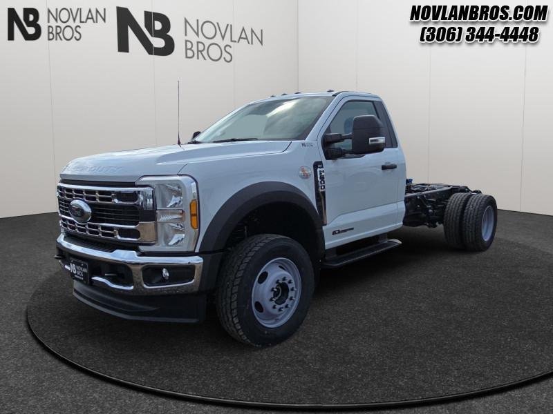 Ford Super Duty F-600 DRW XLT  - Diesel Engine 1FDFF6LT3SDA08747 121084