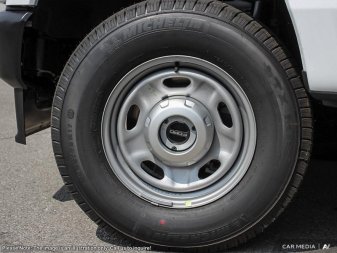 2025 Ford F-250 Super Duty XL  - Running Boards - Image 7