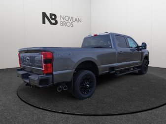 Ford F-350 Super Duty XLT  - Diesel Engine 1FT8W3BT2SED88428 125073