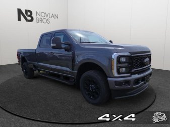 Ford F-350 Super Duty XLT  - Diesel Engine 1FT8W3BT2SED88428 125223