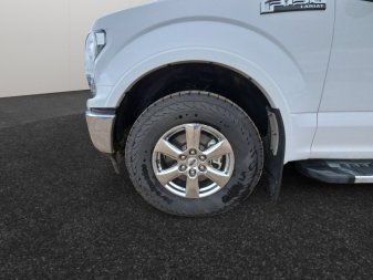 2019 Ford F-150 Lariat   - Navigation - Heated Seats - Image 14