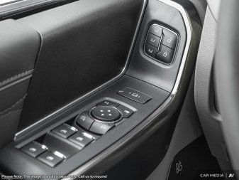 2025 Ford F-350 Super Duty Platinum - Image 15