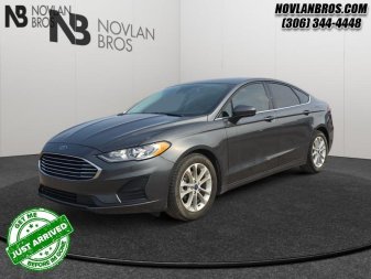 2020 Ford Fusion SE  - Heated Seats - Navigation - Image 0