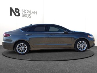 2020 Ford Fusion SE  - Heated Seats - Navigation - Image 6