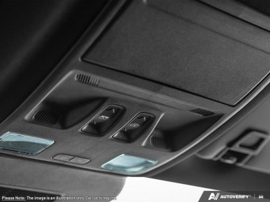 2025 Ford Escape ST-Line Select   - Sunroof - Tech Package - Image 18
