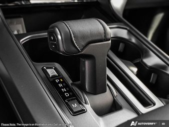 2025 Ford F-150 Lariat - Image 14