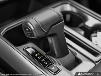 2025 Ford F-150 Lariat  - Sunroof - Image 15