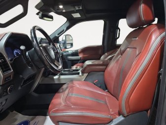 2022 Ford F-350 Super Duty Platinum  - Power Stroke - Image 8
