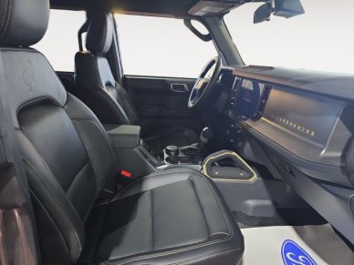 2026 Ford Bronco Badlands  - Running Boards - Image 11