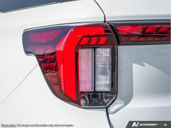 2026 Ford Explorer ST  -  Sunroof -  Cooled Seats - Image 9