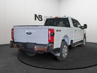 2026 Ford F-350 Super Duty Lariat  - Premium Audio - Image 5