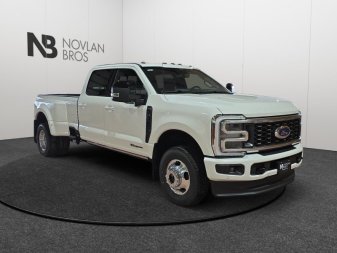 2026 Ford F-350 Super Duty Platinum  - Power Stroke - Image 3