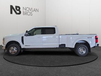 2026 Ford F-350 Super Duty Platinum  - Power Stroke - Image 5