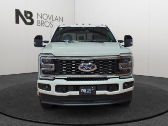 2026 Ford F-350 Super Duty Platinum  - Power Stroke - Image 12