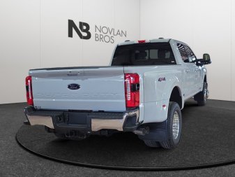 2026 Ford F-350 Super Duty Lariat  - Premium Audio - Image 5