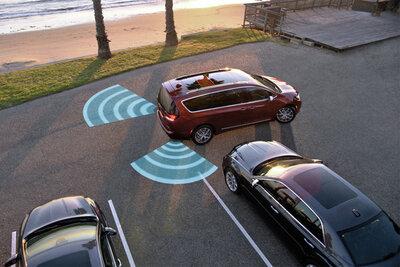 2022 Chrysler Grand Caravan SXT Offers SafetyTec Group to Chilliwack Drivers