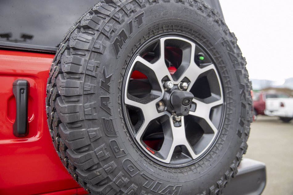 JEEP Wrangler Unlimited Rubicon 1C4HJXFNXMW863273 103946