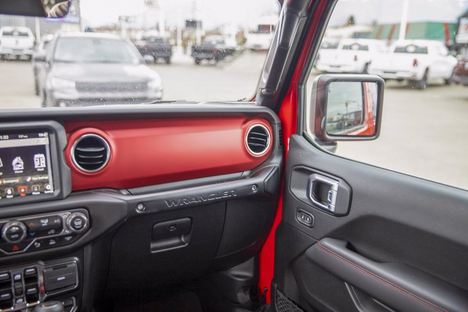 JEEP Wrangler Unlimited Rubicon 1C4HJXFNXMW863273 103954