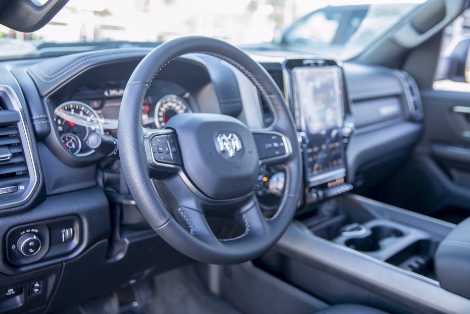 RAM 1500 Sport 1C6SRFVT2NN108190 100511