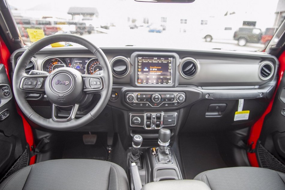 JEEP Gladiator Sport S 1C6JJTAM0NL118034 103797