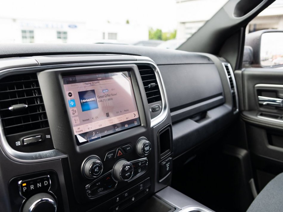 RAM 1500 Classic Warlock 1C6RR7LT8NS155488 105852