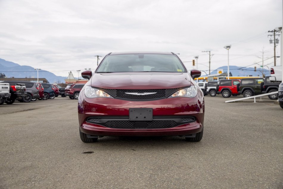 CHRYSLER Grand Caravan SXT 2C4RC1ZG7NR131704 103888