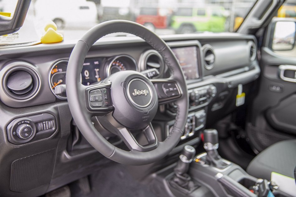 JEEP Gladiator Sport S 1C6JJTAM9NL118033 103874