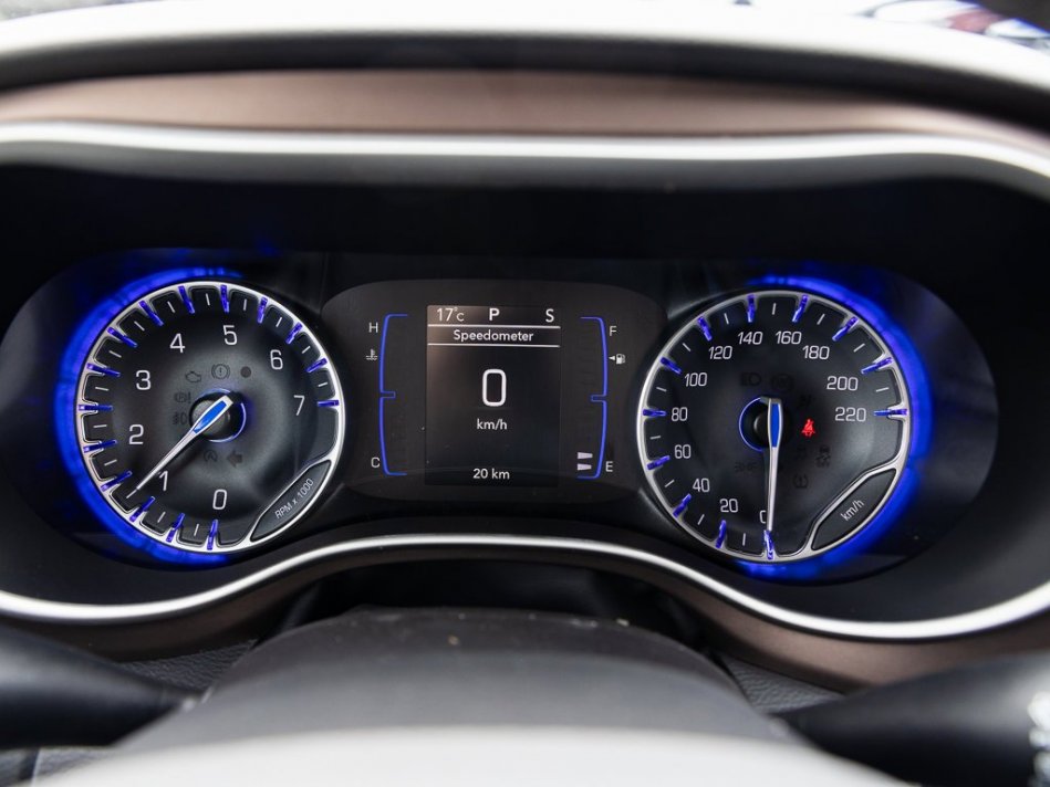 CHRYSLER Grand Caravan SXT 2C4RC1ZG4NR133927 105418