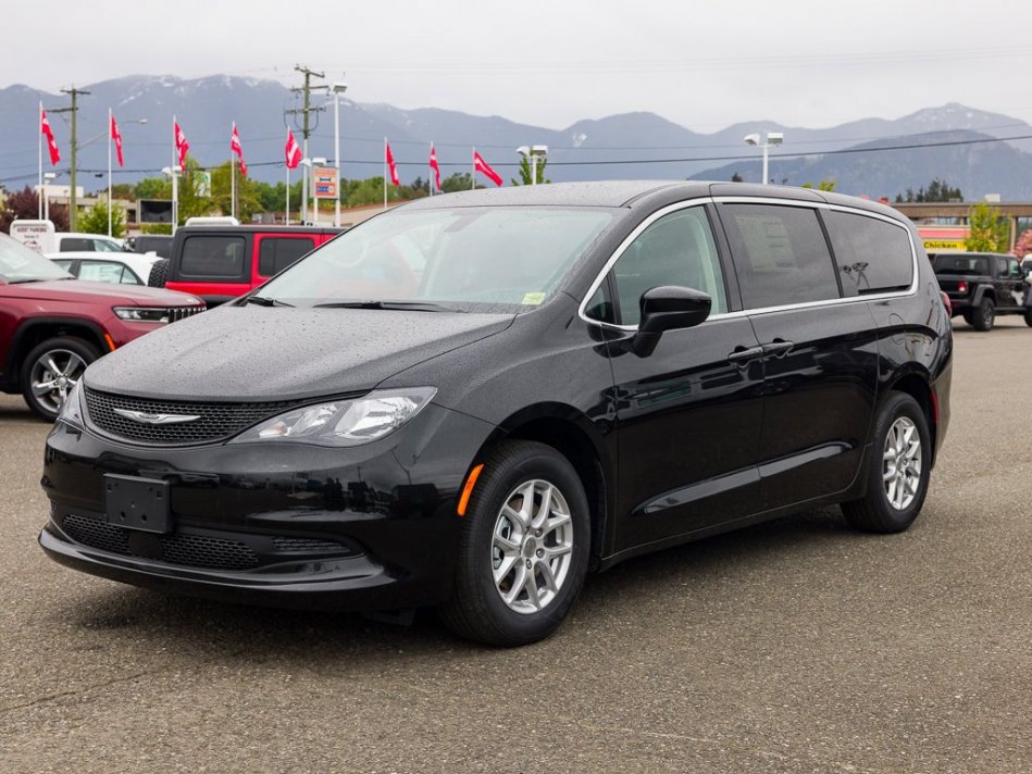 CHRYSLER Grand Caravan SXT 2C4RC1ZG5NR134536 104964