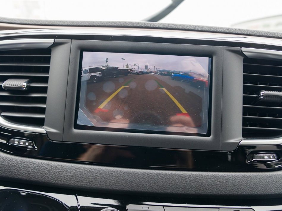 CHRYSLER Grand Caravan SXT 2C4RC1ZG7NR134537 105087