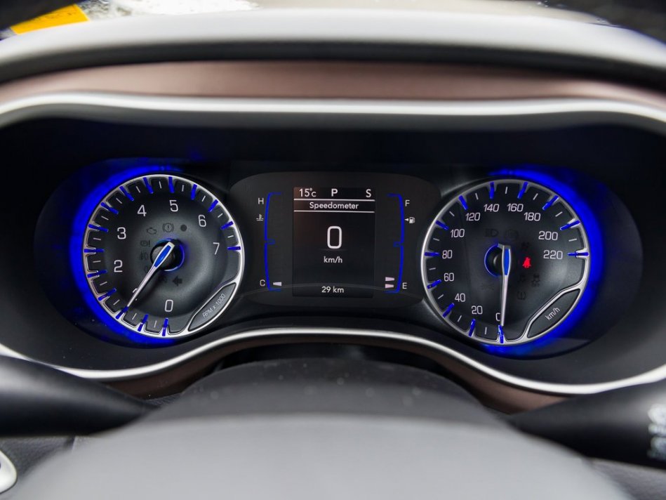 CHRYSLER Grand Caravan SXT 2C4RC1ZG7NR134537 105090