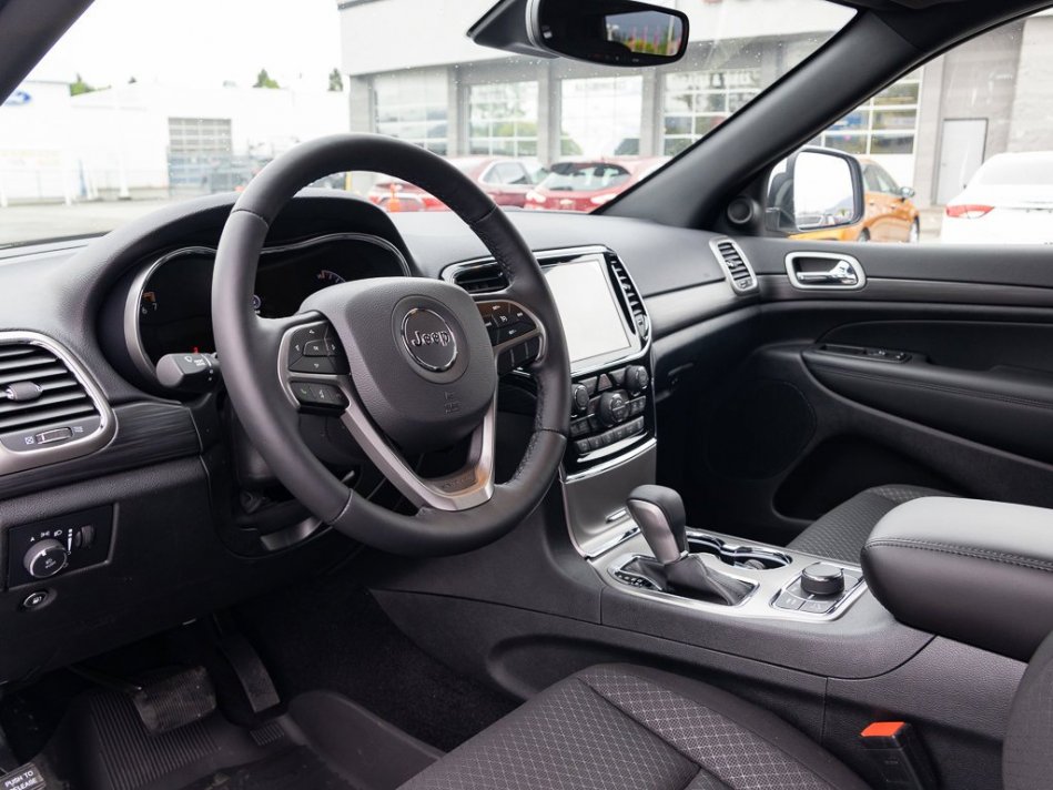 JEEP Grand Cherokee WK Laredo 1C4RJFAG8NC156876 104764