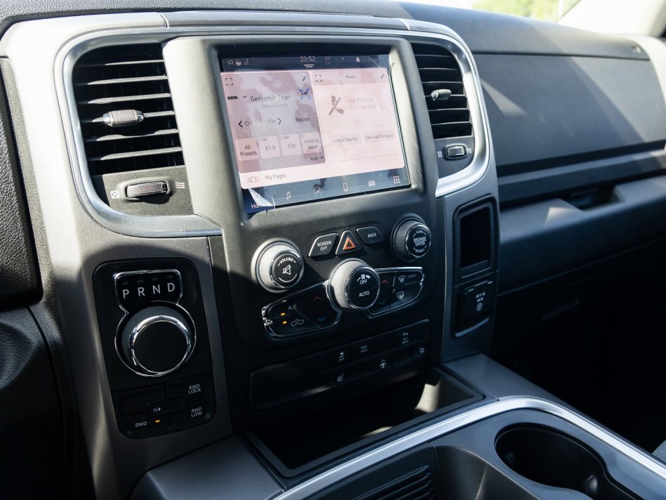 RAM 1500 Classic SLT 1C6RR7TT3NS168942 106078