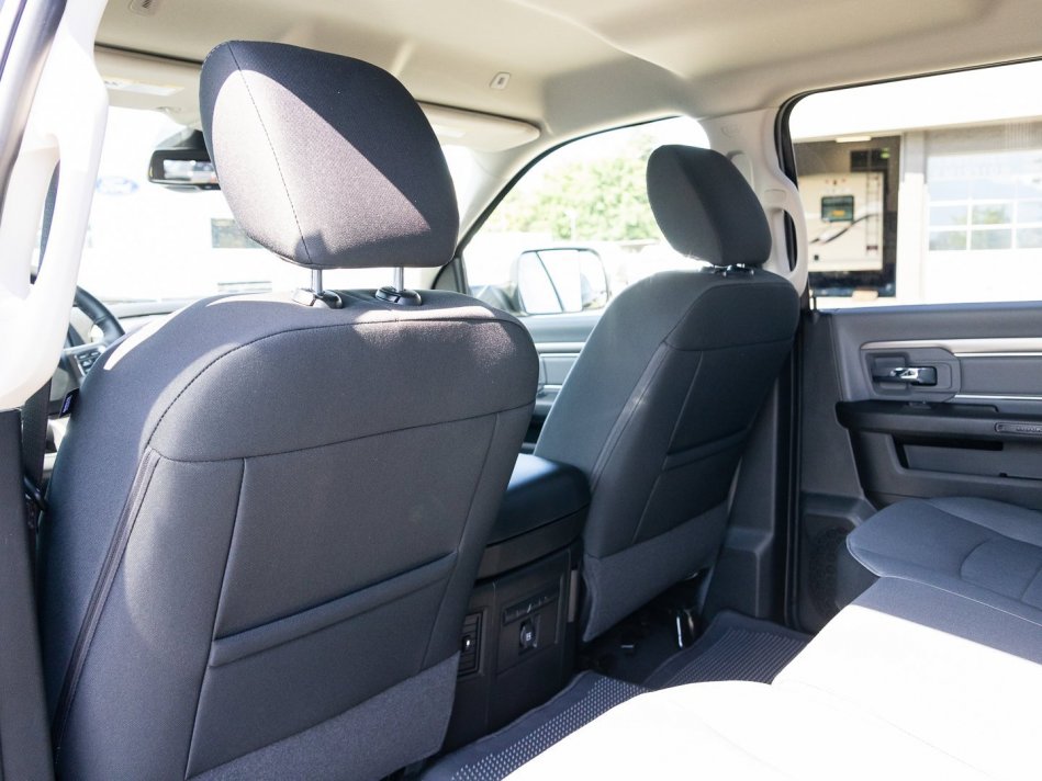 RAM 1500 Classic SLT 1C6RR7TT3NS168942 106085